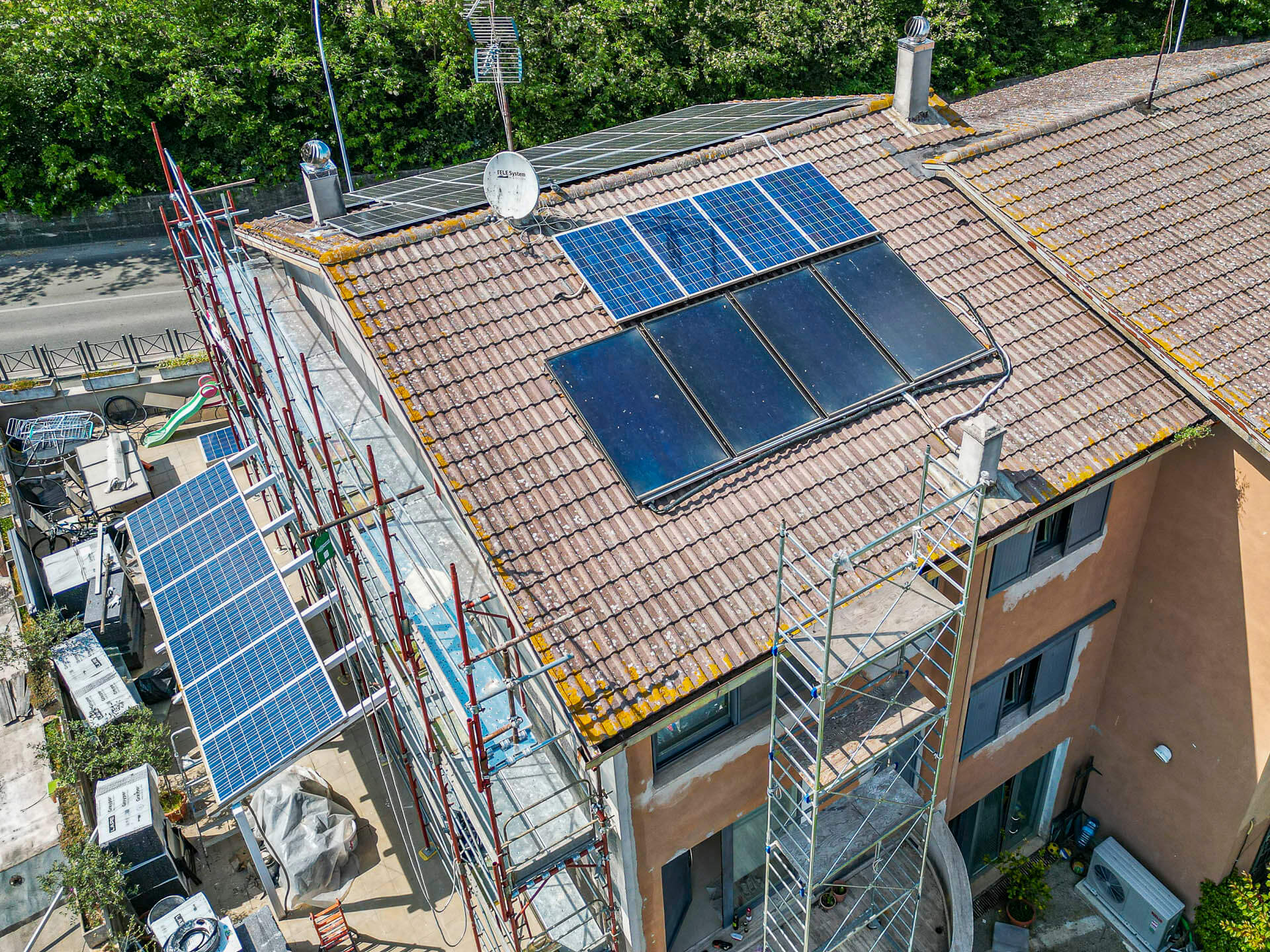 Impianto fotovoltaico residenziale 11/12 kw - immagine 4